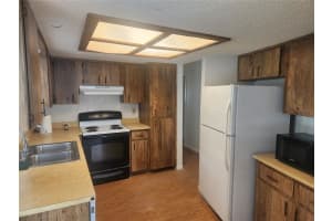 9075 104TH LANE, OCALA, FL 34481 - MLS#MFROM712311