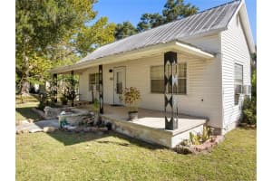 329 2ND STREET, WILLISTON, FL 32696 - MLS#MFROM712333