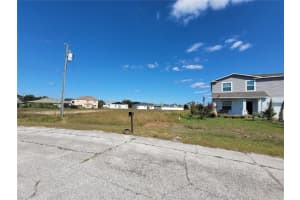 2233 PECOS COURT, KISSIMMEE, FL 34759 - MLS#MFROM712409