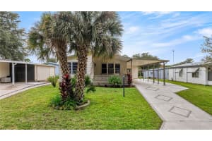 712 DEVON DRIVE, LADY LAKE, FL 32159 - MLS#MFROM712459