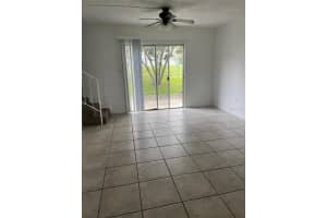 1611 25TH STREET, OCALA, FL 34471 - MLS#MFROM712853