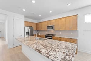 3320 52ND AVENUE ROAD, OCALA, FL 34482 - MLS#MFROM713093