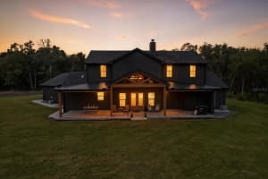 330 HIGHWAY 40 E, INGLIS, FL 34449 - MLS#MFROM713187