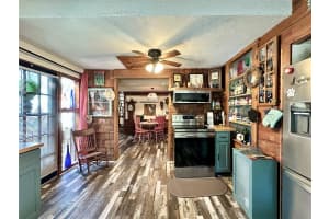 9240 CAROLINA WAY, FANNING SPRINGS, FL 32693 - MLS#MFROM713291