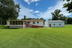 141 MAID MARION LANE, HIGH SPRINGS, FL 32643 - MLS#MFROM713331