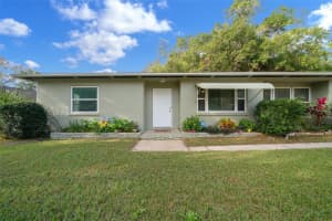 2810 LAKE WEIR AVENUE, OCALA, FL 34471 - MLS#MFROM714042