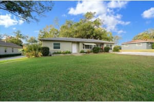 2810 LAKE WEIR AVENUE, OCALA, FL 34471 - MLS#MFROM714042