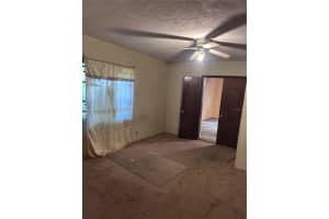 2215 8TH AVENUE, GAINESVILLE, FL 32641 - MLS#MFROM714047