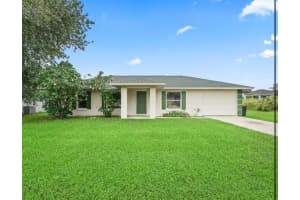 8 Pecan Course Cir Ocala, FL 34472 - Off Market