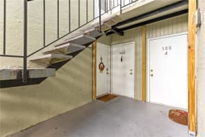 586 FAIRWAYS CIRCLE, OCALA, FL 34472 - MLS#MFROM714128