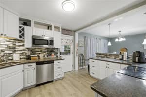 916 28TH AVENUE, OCALA, FL 34470 - MLS#MFROM715177