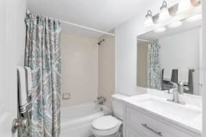 1700 16TH COURT, GAINESVILLE, FL 32608 - MLS#MFROM715353