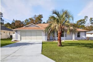 902 Ne 130th Ter, SILVER SPRINGS