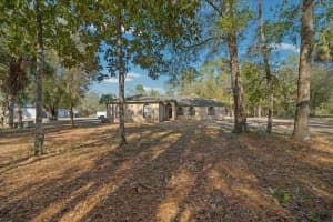 12359  NE HWY 314, SILVER SPRINGS, FL 34488 - MLS#MFROM716165