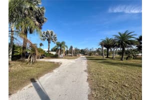 12714 STATE ROAD 33, GROVELAND, FL 34736 - MLS#MFROM716324