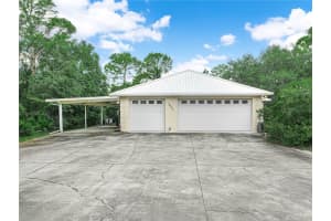 5001 LAKEWOOD ROAD, SEBRING, FL 33875 - MLS#MFROM716369