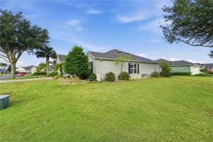 9211 66TH LOOP, OCALA, FL 34481 - MLS#MFROM716483