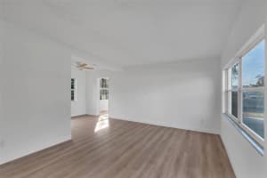 833 PINEDALE AVENUE, ORLANDO, FL 32808 - MLS#MFROM716816