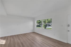 833 PINEDALE AVENUE, ORLANDO, FL 32808 - MLS#MFROM716816