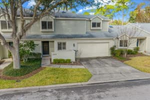 1733 Se 27th Loop, OCALA
