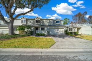 1733 27TH LOOP, OCALA, FL 34471 - MLS#MFROM717072