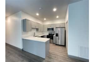 10 GUAVA LANE COURSE, OCKLAWAHA, FL 32179 - MLS#MFROM717100