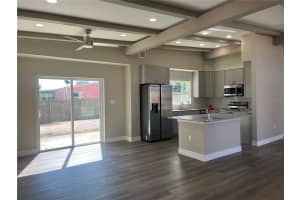 725 SCENIC STREET, LEESBURG, FL 34748 - MLS#MFROM718048