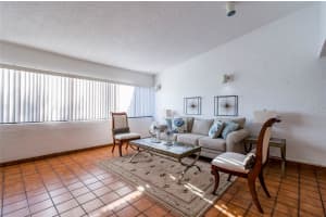 2593 COUNTRYSIDE BOULEVARD, CLEARWATER, FL 33761 - MLS#MFROM718238