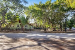 58 48TH STREET, MIAMI, FL 33137 - MLS#MFROM718302