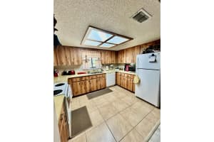 10400 98TH AVENUE, OCALA, FL 34481 - MLS#MFROM718420