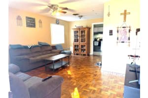 909 14TH AVENUE, OCALA, FL 34470 - MLS#MFROM718468