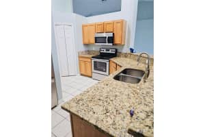 39914 SUNBEAM WAY, LADY LAKE, FL 32159 - MLS#MFROM718550