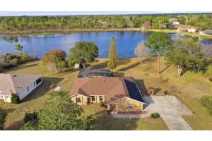 2332 Salem Dr, DELTONA