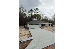 8 Bay Pass Ter, OCKLAWAHA 8 Bay Pass Ter, OCKLAWAHA