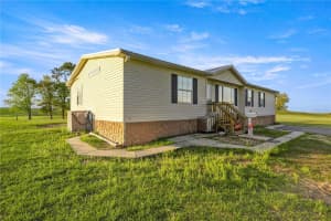 2061 165TH COURT ROAD, DUNNELLON, FL 34432 - MLS#MFROM720746