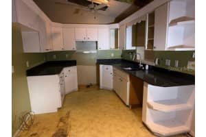 701 MADISON STREET, TAVARES, FL 32778 - MLS#MFROM721085