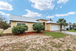 306 OAK TRACK RADIAL, OCALA, FL 34472 - MLS#MFROM721150