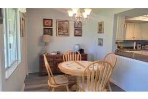 566 FAIRWAYS CIRCLE, OCALA, FL 34472 Sold 05/04/26