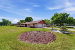 9704 WEDGEWOOD LANE, LEESBURG, FL 34788 - MLS#MFROM721838