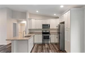 296 OAK LANE TRACK, OCALA, FL 34472 - MLS#MFROM722174