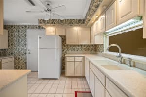 2050 37TH COURT CIRCLE, OCALA, FL 34471 - MLS#MFROM722365