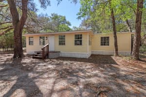 6111 KLARE DRIVE, KEYSTONE HEIGHTS, FL 32656 - MLS#MFROM722763