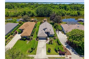 6120 LANDINGS BOULEVARD, LADY LAKE, FL 32159 - MLS#MFROM722856