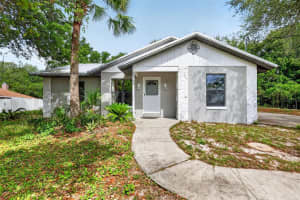 40248 ORANGE CIRCLE, LADY LAKE, FL 32159 - MLS#MFROM723201