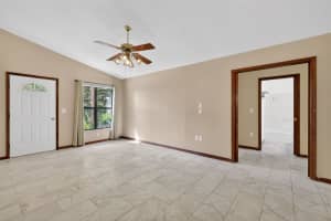 40248 ORANGE CIRCLE, LADY LAKE, FL 32159 - MLS#MFROM723201