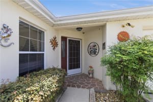 511 ALAMEDA AVENUE, LADY LAKE, FL 32159 - MLS#MFROM723281