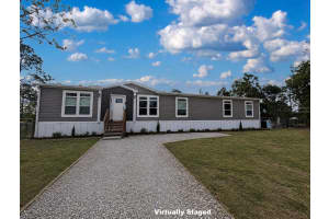 71 146TH TERRACE, WILLISTON, FL 32696 - MLS#MFROM723542