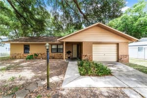 38 Almond Pass Dr, OCALA