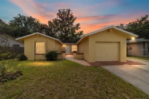 1810 29TH PLACE, OCALA, FL 34479 - MLS#MFROM723637