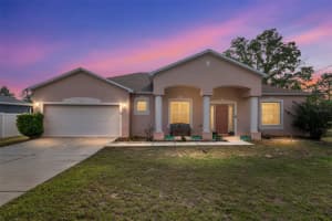232 Oak Ln, OCALA